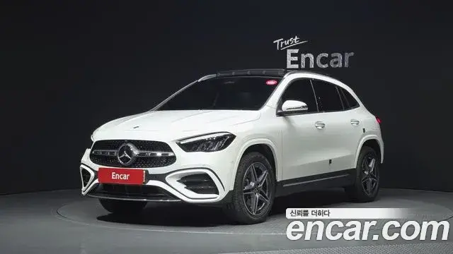 Mercedes-Benz GLA-Class, 2025