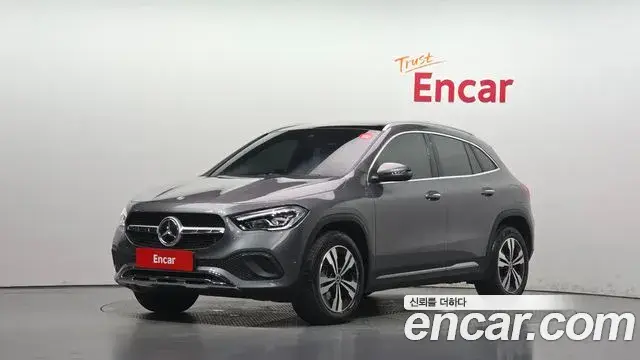 Mercedes-Benz GLA-Class, 2021