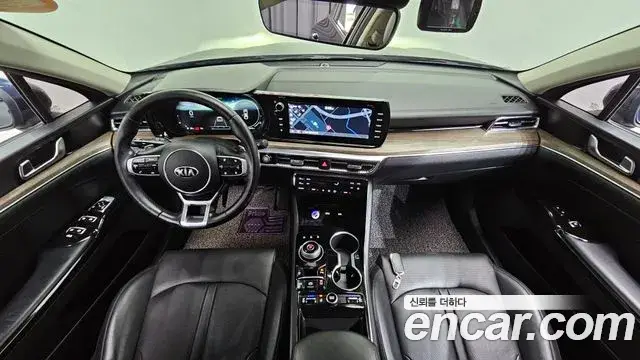 Kia K5, 2020