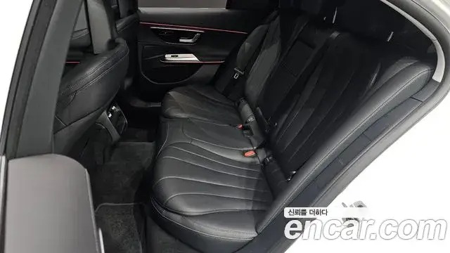 Mercedes-Benz E-Class, 2025