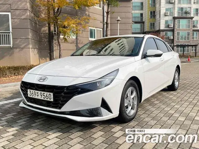 Hyundai The New Avante Hybrid, 2021