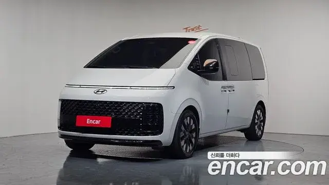 Hyundai Staria, 2021