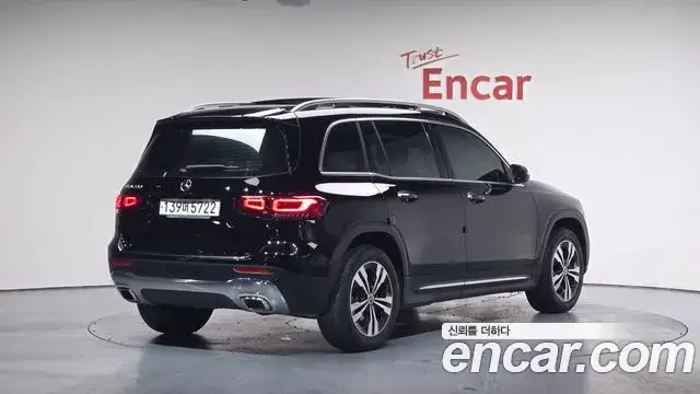 Mercedes-Benz GLB-Class, 2021