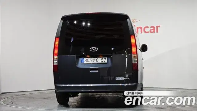 Hyundai Staria, 2023