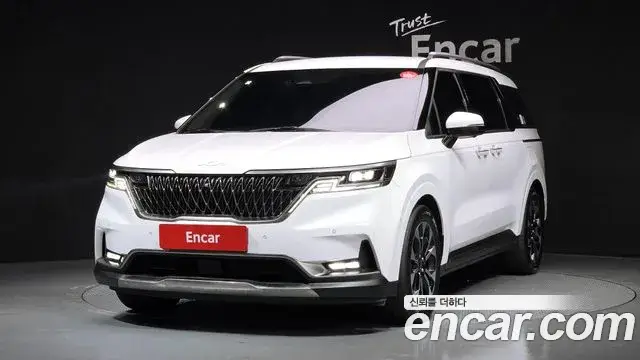 Kia Carnival, 2022