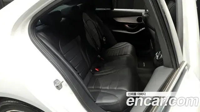 Mercedes-Benz C-Class, 2018