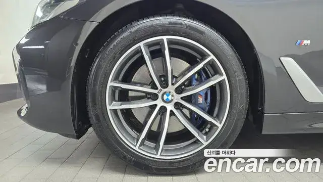 BMW 5 Series, 2020