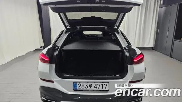 BMW X6, 2025