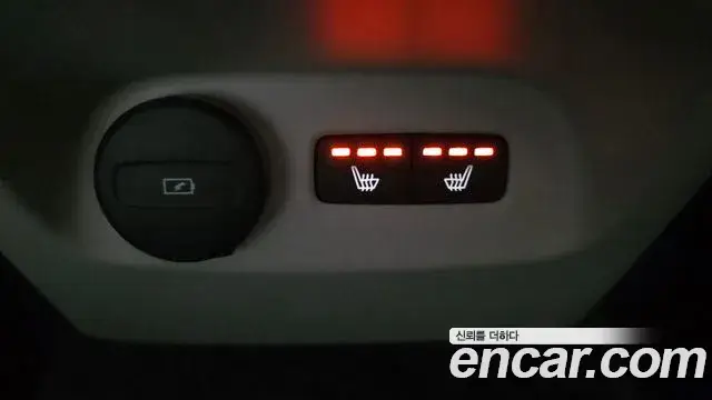 Volvo XC40, 2025