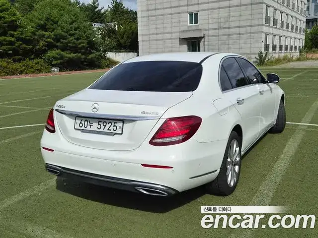 Mercedes-Benz E-Class, 2019