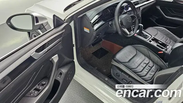 Volkswagen Arteon, 2022