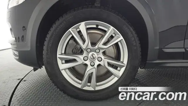 Volvo V90 Cross Country, 2018