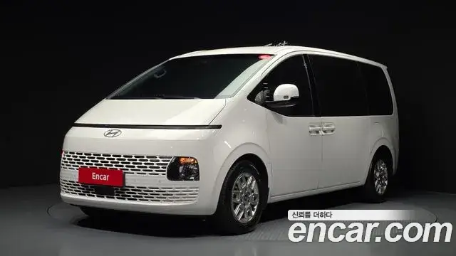 Hyundai Staria, 2024