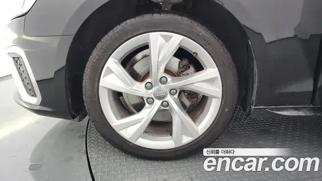 Audi A4, 2020