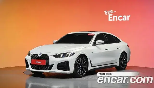BMW 4 Series, 2025