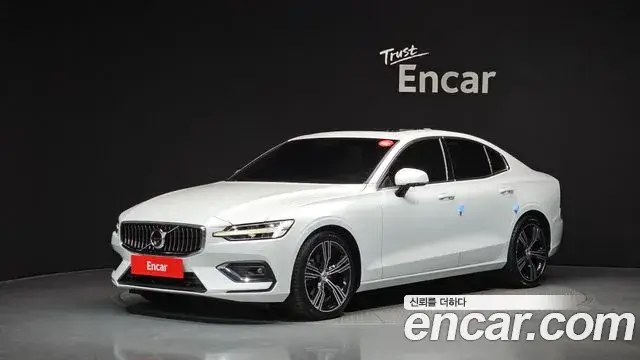 Volvo S60, 2021