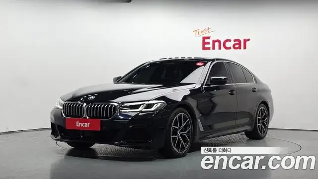 BMW 5 Series, 2022