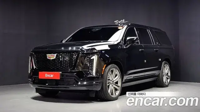 Cadillac Escalade, 2026