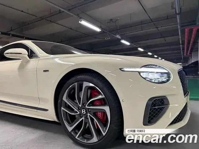 Bentley Continental GT, 2025