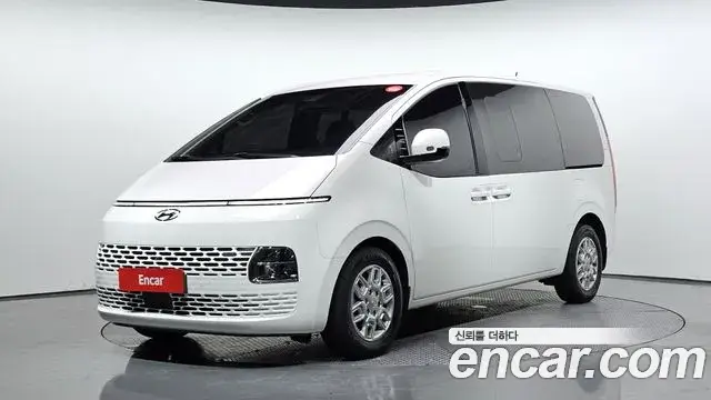 Hyundai Staria, 2022