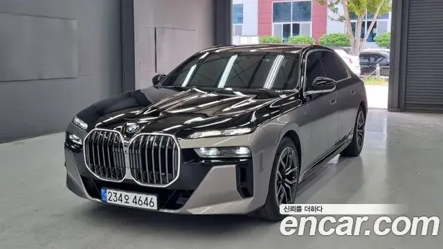 BMW 7 Series, 2023