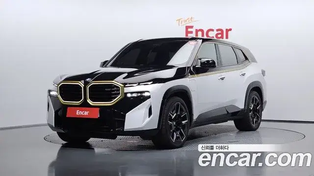 BMW XM, 2023