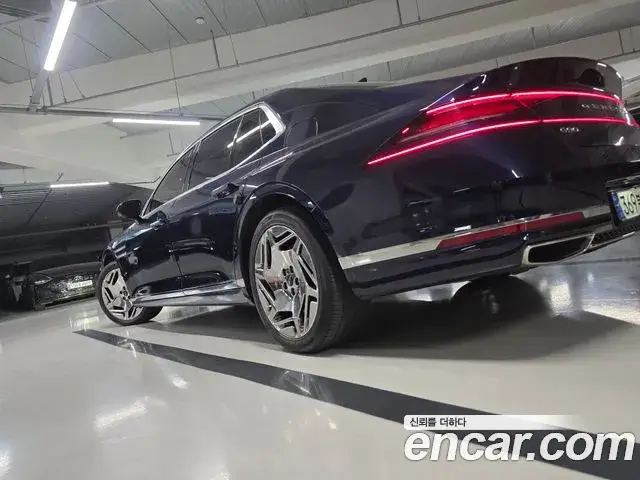 Genesis G90, 2022