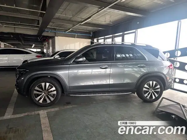Mercedes-Benz GLE-Class, 2026