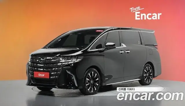 Toyota Alphard, 2025