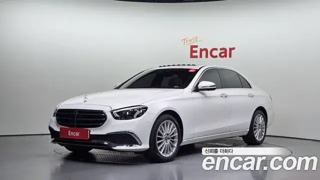 Mercedes-Benz E-Class, 2022