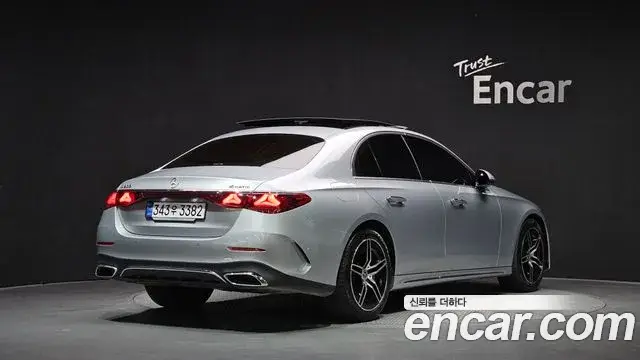Mercedes-Benz E-Class, 2024