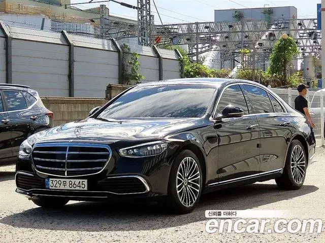 Mercedes-Benz S-Class, 2022