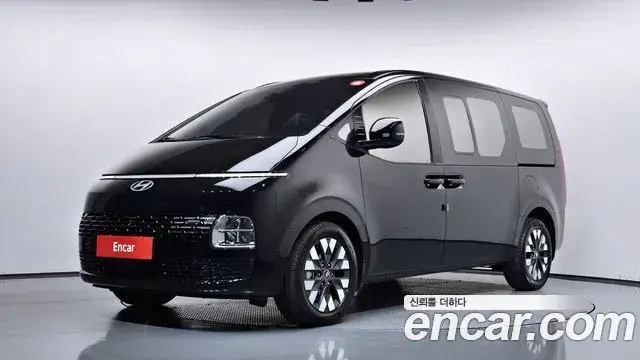 Hyundai Staria, 2024