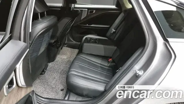 Kia K8, 2024