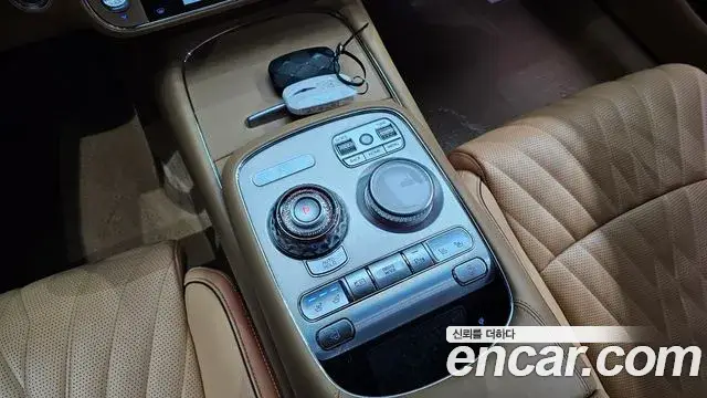 Genesis G90, 2022