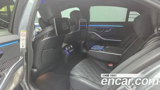 Mercedes-Benz S-Class, 2024
