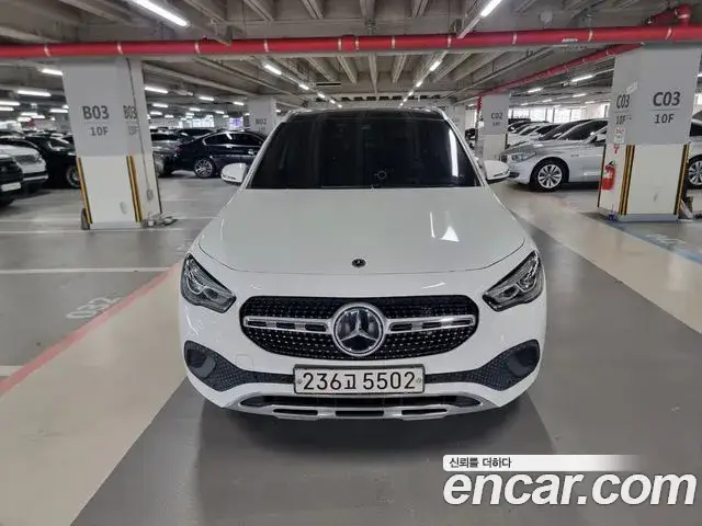 Mercedes-Benz GLA-Class, 2021