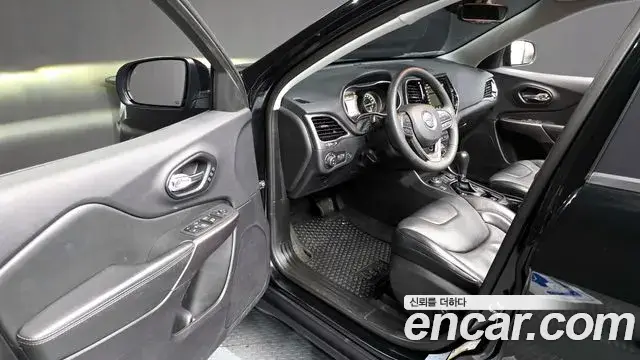 Jeep Cherokee, 2022