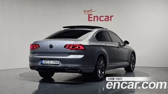 Volkswagen Passat GT, 2021