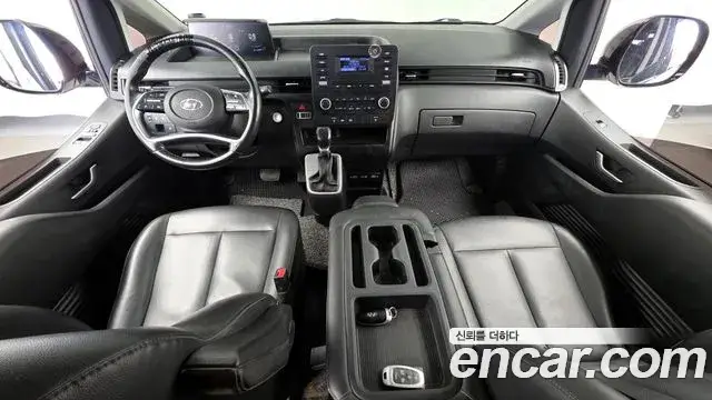Hyundai Staria, 2021