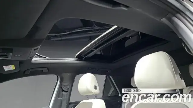 Volkswagen T-Roc, 2021