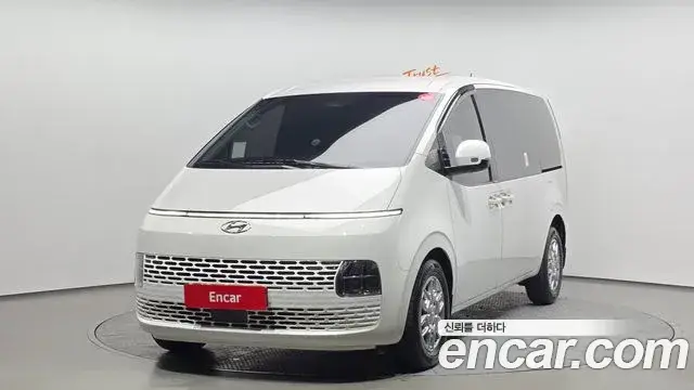 Hyundai Staria, 2023