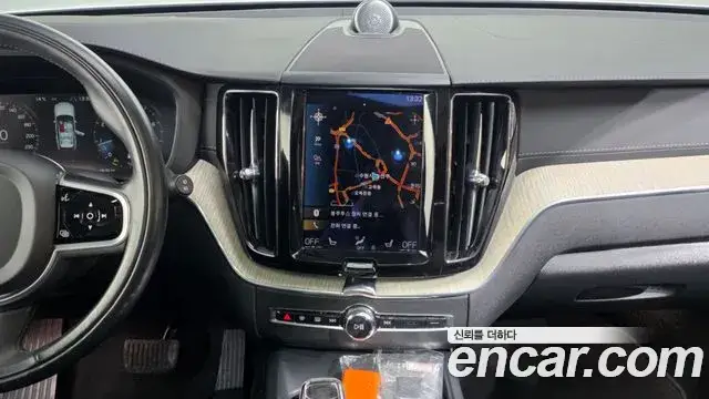 Volvo XC60, 2021