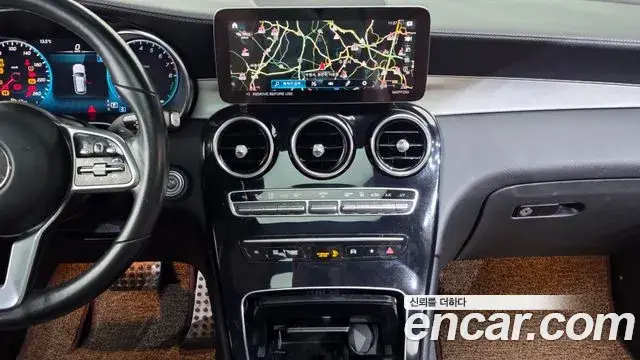 Mercedes-Benz GLC-Class, 2022