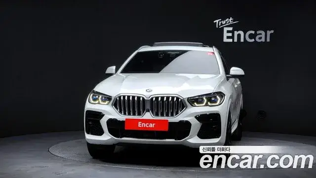 BMW X6, 2022