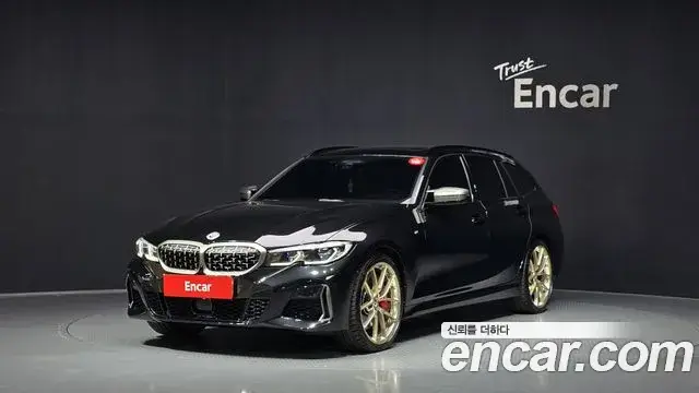 BMW 3 Series, 2022