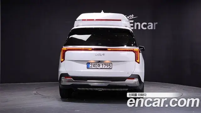 Kia Carnival, 2024