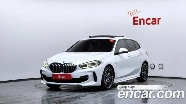 BMW 1 Series, 2023
