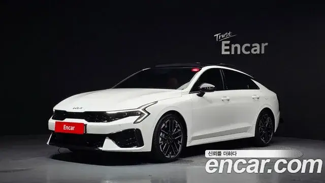 Kia K5, 2025