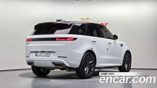 Land Rover Range Rover Sport, 2025